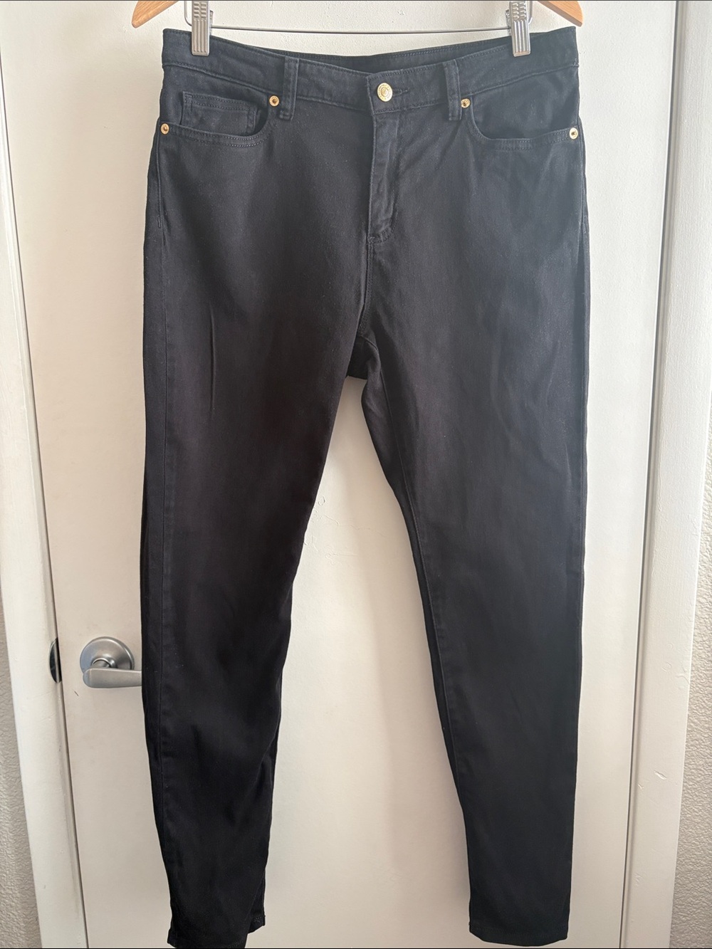 Michael Kors Izzy Skinny Jeans in Black with Gold Accents SZ 10